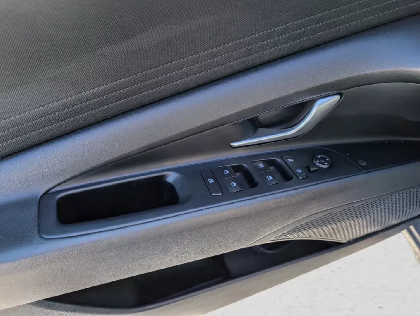 2023 /Black Hyundai Elantra SE (KMHLL4AGXPU) with an Regular Unleaded I-4 2.0 L/122 engine, 1-Speed CVT w/OD transmission, located at 5115 14th Ave., Columbus, GA, 31904, (706) 323-0345, 32.511494, -84.971046 - 2023 Hyundai Elantra SE - Photo#15
