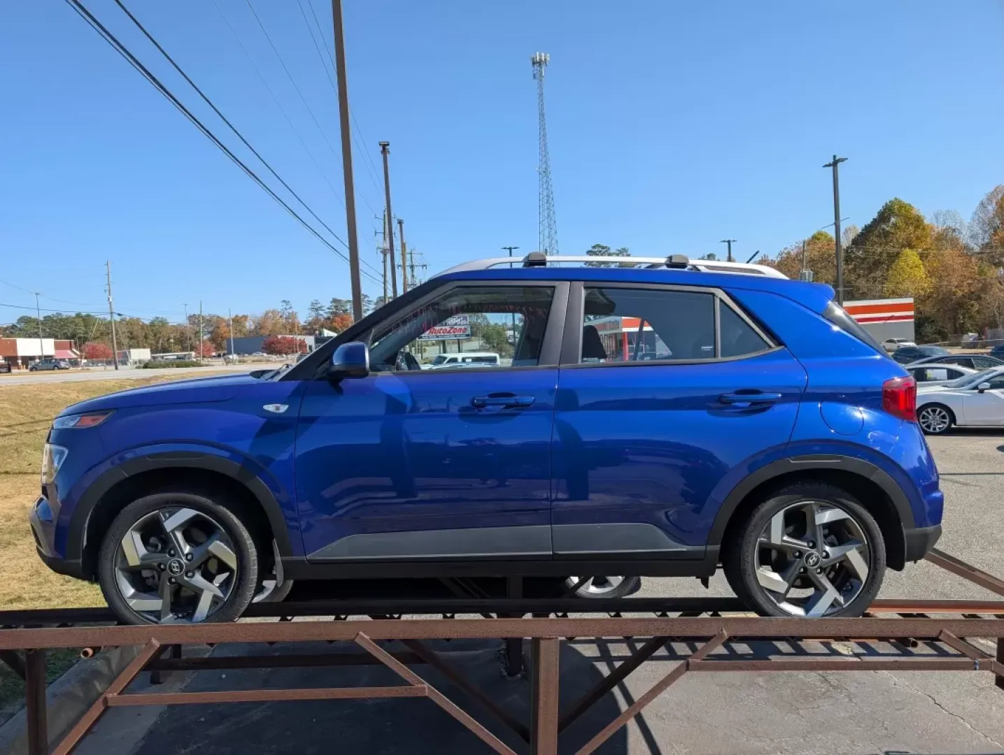 2023 /Black Hyundai Venue Limited (KMHRC8A39PU) with an Other engine, located at 3959 U.S. 80 W, Phenix City, AL, 36870, (334) 297-4885, 32.469296, -85.135185 - **Explore the Open Road in the 2023 Hyundai Venue Limited Your Perfect Companion for Adventures and Daily Commutes!**<br /> <br /> Are you in the market for a versatile SUV that excels in both urban living and weekend escapades? Look no further than the 2023 Hyundai Venue Limited, now available at - Photo#4