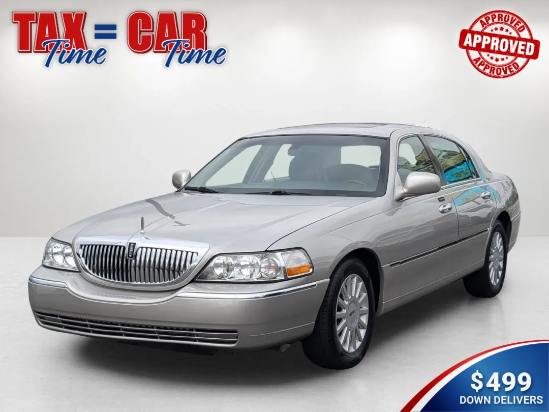 2005 Lincoln Town Car Signature Limited