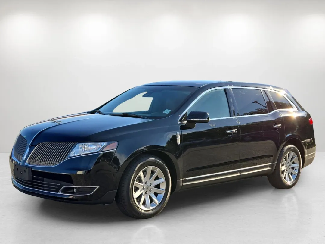 photo of 2014 Lincoln MKT