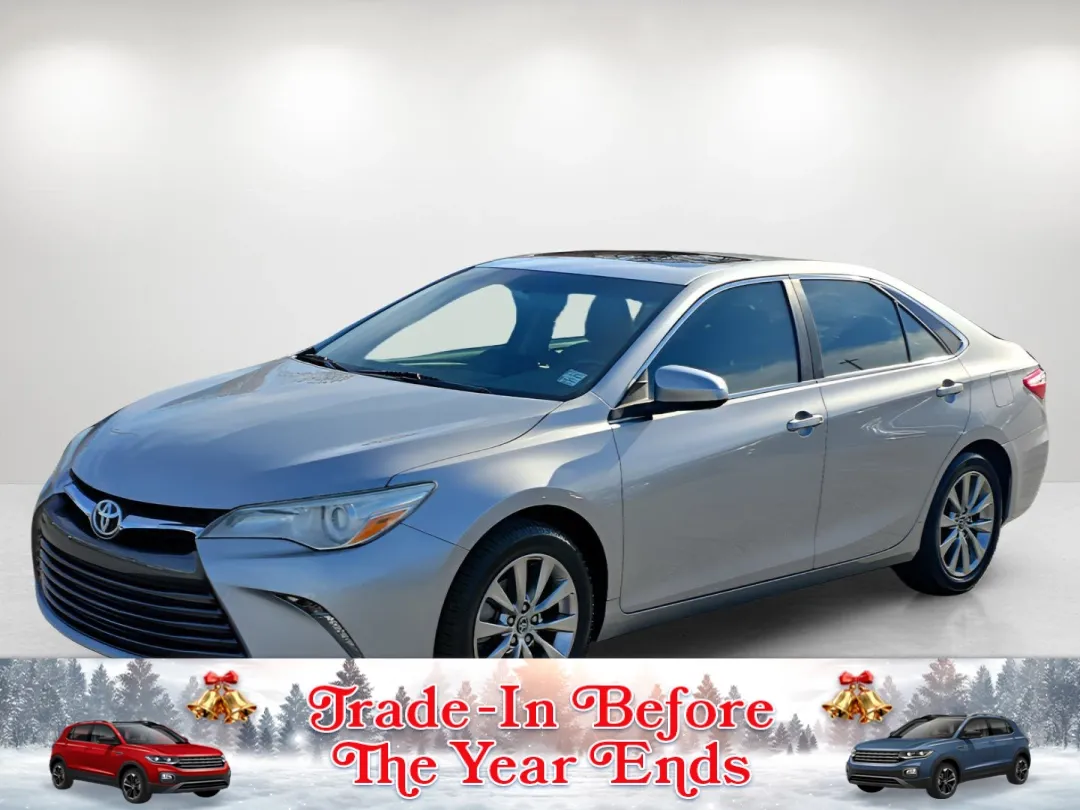 photo of 2016 Toyota Camry XLE